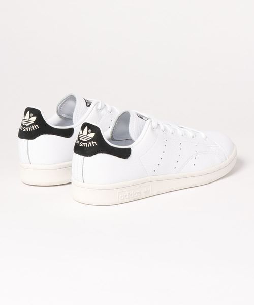 SLOBE IENA(スローブイエナ)の「adidas STANSMITH スニーカー(スニーカー・レディース・ブラック/イエロー・23cm/23.5cm/24cm/24.5cm)」の3枚目の写真