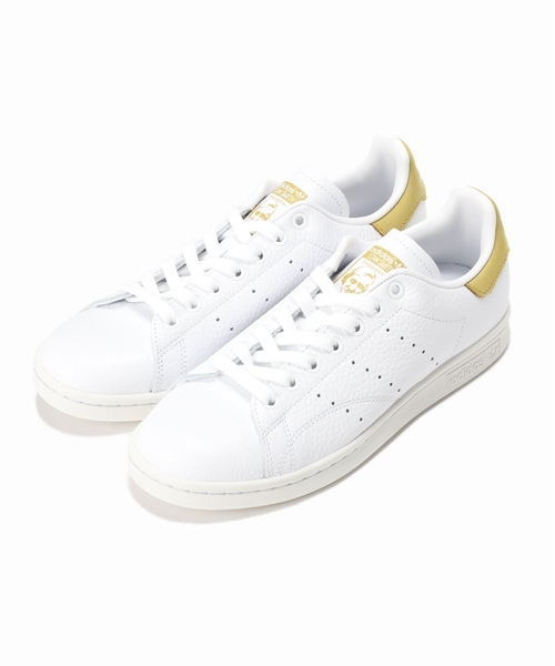 SLOBE IENA(スローブイエナ)の「adidas STANSMITH スニーカー(スニーカー・レディース・ブラック/イエロー・23cm/23.5cm/24cm/24.5cm)」の2枚目の写真