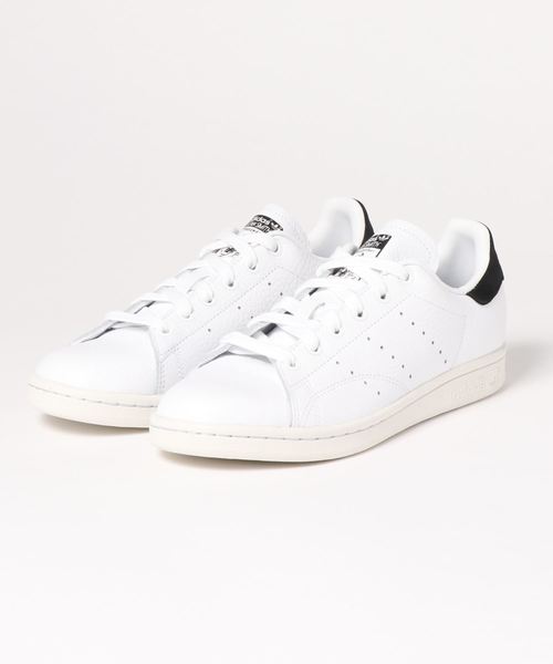 SLOBE IENA(スローブイエナ)の「adidas STANSMITH スニーカー(スニーカー・レディース・ブラック/イエロー・23cm/23.5cm/24cm/24.5cm)」の7枚目の写真