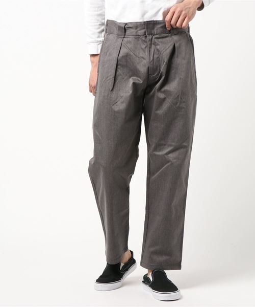COWDEN（カウデン）の「【 COWDEN 】ONE TUCK PANTS（チノパンツ・メンズ・ブラック/ベージュ/ブラウン/グレー/グリーン・S/L/M）」の2枚目の写真