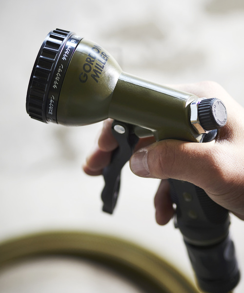 GORDON MILLER（ゴードンミラー）の「GORDON MILLER（ゴードンミラー） / フルカバーホースリール 20M（掃除グッズ・メンズ・オリーブドラブ・ONE SIZE）」の3枚目の写真