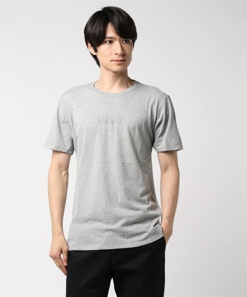 Hurley (ハーレー)の「M DF OAO SMALL BOX REF SS / ハーレー ボックスロゴプリントTシャツ ユニセックス(Tシャツ/カットソー・メンズ・ブラック/ピンク/アイボリー/グレー・MEDIUM/SMALL/LARGE)」の4枚目の写真