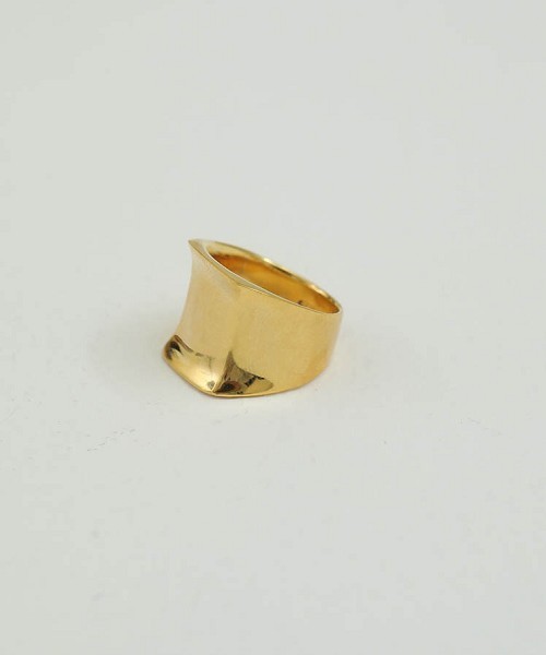 TODAYFUL（トゥデイフル）の「スクエアリング（リング・レディース・シルバー/ゴールド・#13/#11）」の2枚目の写真