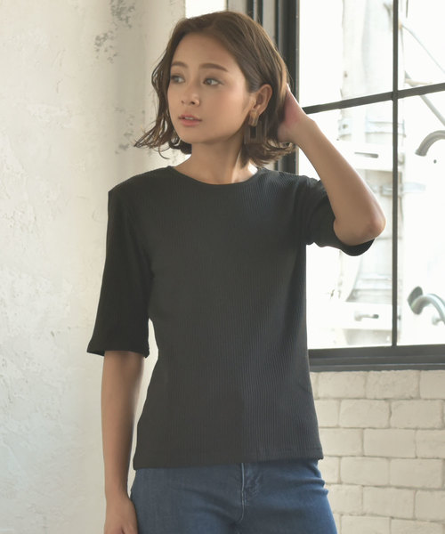 バックオープン五分袖テレコリブカットソートップス（Tシャツ