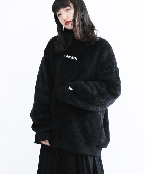 KANGOL（カンゴール）の「KANGOL / カンゴール 別注 コラボ オーバーサイズ ボア フリース クルーネック トレーナー（スウェット・メンズ・ブラック/ベージュ/オフホワイト/ブラウン/ネイビー/グレイッシュベージュ/モカ/グレー系その他/ブラウン系その他/ベージュ系その他/ホワイト系その他/ブラック系その他/グレー系その他2/グレー系その他3・LARGE/X-LARGE/SMALL/MEDIUM）」の3枚目の写真