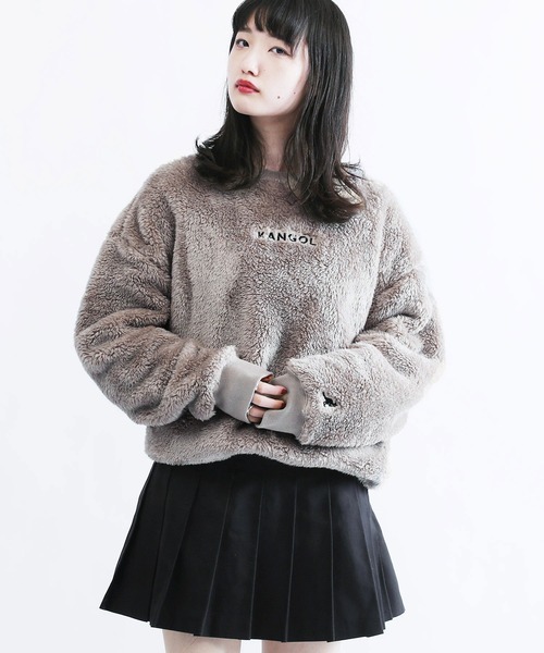 KANGOL（カンゴール）の「KANGOL / カンゴール 別注 コラボ オーバーサイズ ボア フリース クルーネック トレーナー（スウェット・メンズ・ブラック/ベージュ/オフホワイト/ブラウン/ネイビー/グレイッシュベージュ/モカ/グレー系その他/ブラウン系その他/ベージュ系その他/ホワイト系その他/ブラック系その他/グレー系その他2/グレー系その他3・LARGE/X-LARGE/SMALL/MEDIUM）」の16枚目の写真