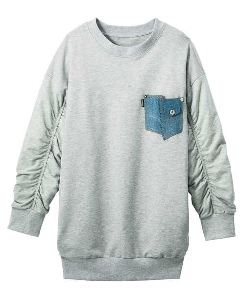 GeeRA(ジーラ)の「デニムレイヤード風裏毛チュニックワンピ(Tシャツ/カットソー・レディース・ホワイト/グレー・MEDIUM/LARGE/X-LARGE)」の4枚目の写真