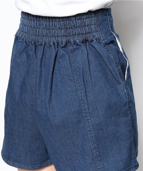 Chico（チコ）の「ハイウエストイージーショーツ（その他パンツ・レディース・ホワイト/ネイビー・FREE）」の9枚目の写真