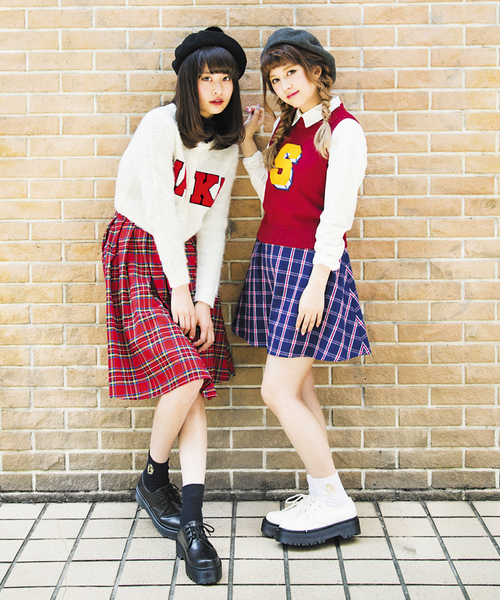 WEGO（ウィゴー）の「WEGO/ポンポンベレー（ハンチング/ベレー帽・レディース・ブラック/杢グレー/グリーン/ネイビー/ワイン・FREE）」の13枚目の写真