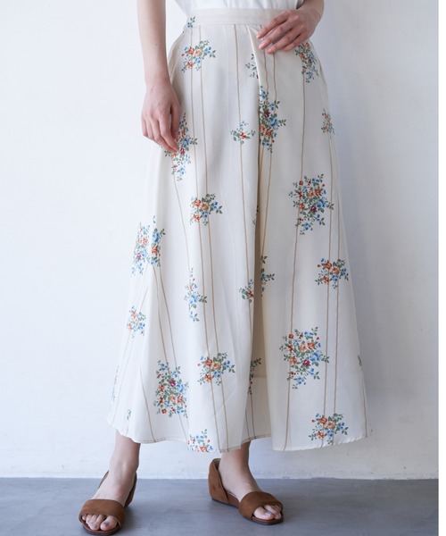 AMERICAN HOLIC（アメリカンホリック）の「ラップ風フレアスカート　＊〇（スカート・レディース・ブルー系その他6/イエロー系その他3/ブルー系その他/ドット/チェック/その他14・M/L）」の6枚目の写真