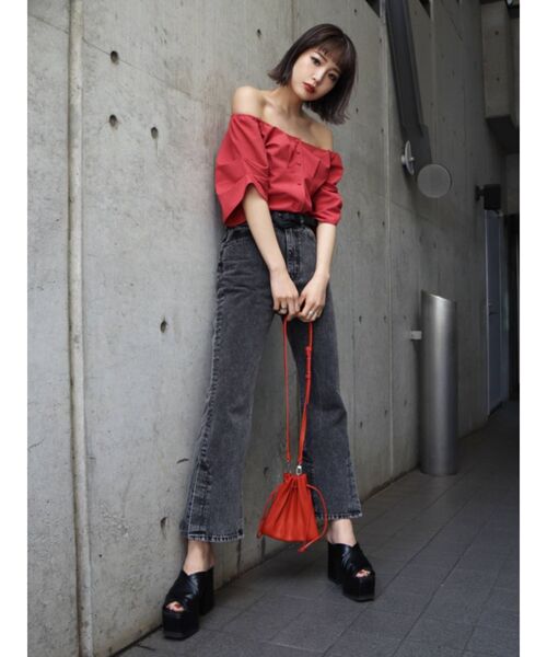 EMODA（エモダ）の「アームタック2WAYトップ（シャツ/ブラウス・レディース・ピンク/グレー/ブラック/ブラウン・FREE）」の8枚目の写真