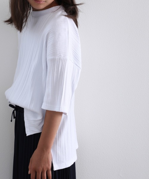 classicalelf(クラシカルエルフ)の「キッズ ランダムリブ ミドル丈無地クルーネックビッグTシャツ(半袖)(Tシャツ/カットソー・キッズ・ベージュ/ブラック/ホワイト・150/140/130)」の7枚目の写真