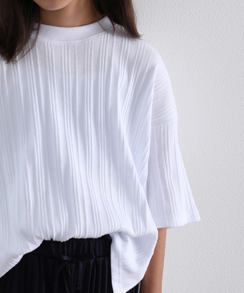 classicalelf(クラシカルエルフ)の「キッズ ランダムリブ ミドル丈無地クルーネックビッグTシャツ(半袖)(Tシャツ/カットソー・キッズ・ベージュ/ブラック/ホワイト・150/140/130)」の9枚目の写真