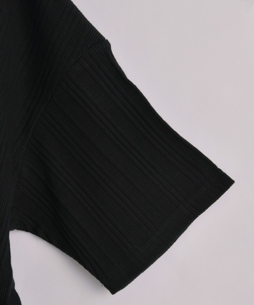 classicalelf(クラシカルエルフ)の「キッズ ランダムリブ ミドル丈無地クルーネックビッグTシャツ(半袖)(Tシャツ/カットソー・キッズ・ベージュ/ブラック/ホワイト・150/140/130)」の6枚目の写真