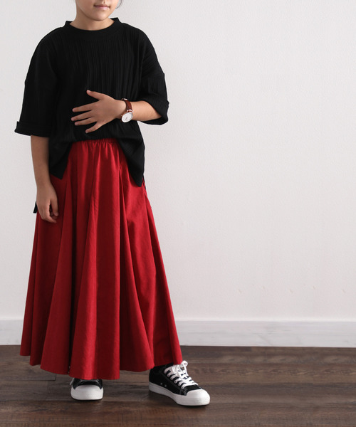 classicalelf(クラシカルエルフ)の「キッズ ランダムリブ ミドル丈無地クルーネックビッグTシャツ(半袖)(Tシャツ/カットソー・キッズ・ベージュ/ブラック/ホワイト・150/140/130)」の15枚目の写真