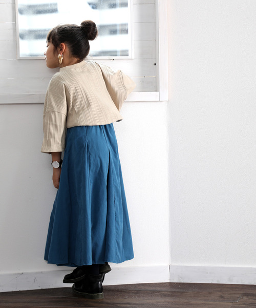 classicalelf(クラシカルエルフ)の「キッズ ランダムリブ ミドル丈無地クルーネックビッグTシャツ(半袖)(Tシャツ/カットソー・キッズ・ベージュ/ブラック/ホワイト・150/140/130)」の11枚目の写真