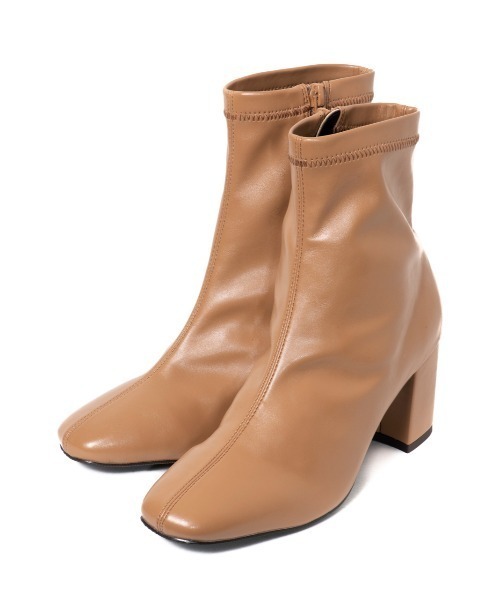 REZOY（リゾイ）の「【REZOY】スクエアショートブーツ（ブーツ・レディース・ブラック/ダークブラウン/アイボリー/ブラック系その他/ベージュ・S/M/L）」の14枚目の写真