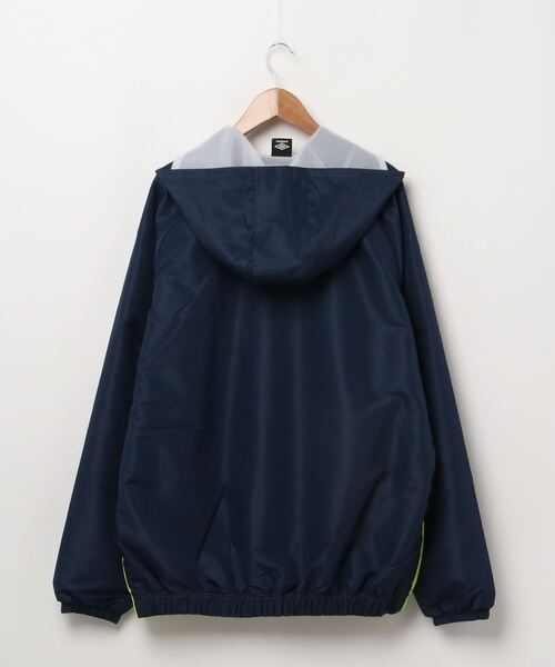 UMBRO(アンブロ)の「アンブロ UMBRO WM ラインドサーモジヤケツト(ナイロンジャケット・レディース・ネイビー/ホワイト×グレー/ブラック・XL/L/S/M)」の4枚目の写真