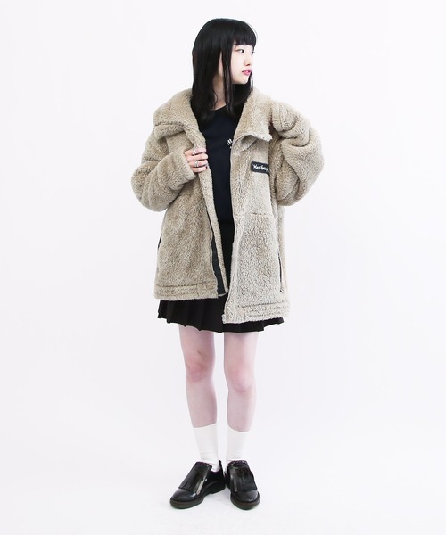 Mark Gonzales(マーク・ゴンザレス)の「Mark Gonzales / マークゴンザレス Lulu&Arnie 別注 コラボ ハイネック フリース ボアブルゾン(ブルゾン・メンズ・ホワイト/ブラック/モカ/グレイッシュベージュ/レオパード・MEDIUM/LARGE/X-LARGE)」の11枚目の写真