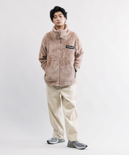 Mark Gonzales(マーク・ゴンザレス)の「Mark Gonzales / マークゴンザレス Lulu&Arnie 別注 コラボ ハイネック フリース ボアブルゾン(ブルゾン・メンズ・ホワイト/ブラック/モカ/グレイッシュベージュ/レオパード・MEDIUM/LARGE/X-LARGE)」の14枚目の写真