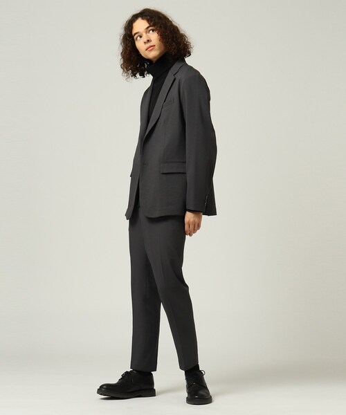 tk.TAKEO KIKUCHI（ティーケータケオキクチ）の「EVALET(R)テーパードパンツ（スーツパンツ・メンズ・チャコールグレー/ライトベージュ/ダークネイビー・03/04/02/01）」の7枚目の写真