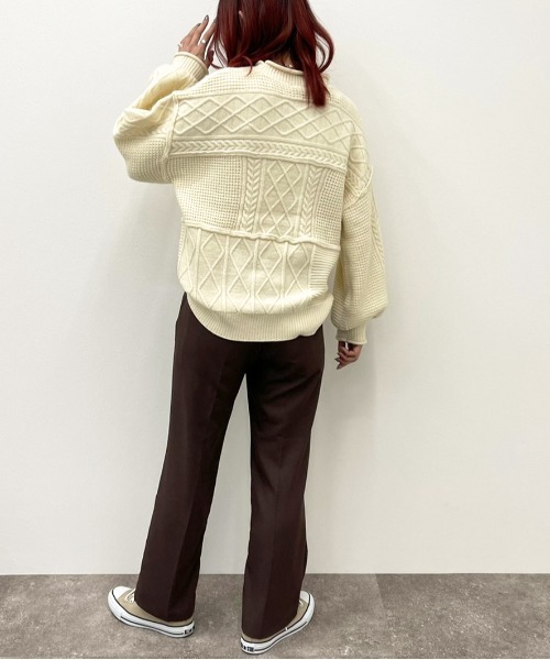 apres jour mignon(アプレジュールミニョン)の「ケーブルパッチワークニット【ZOZOTOWN限定アイテム】(ニット/セーター・レディース・ブラック/アイボリー/グリーン系その他/グレイッシュベージュ・X-LARGE/フリー)」の11枚目の写真