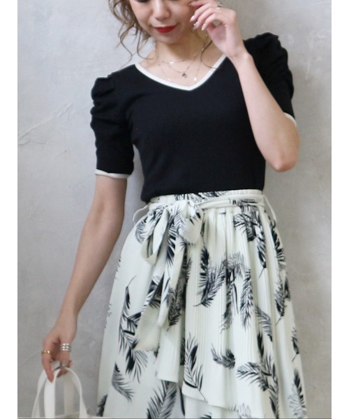 ROYAL PARTY(ロイヤルパーティー)の「パワショルラインカラートップス(Tシャツ/カットソー・レディース・オフホワイト/ベージュ/ブラック・FREE)」の13枚目の写真