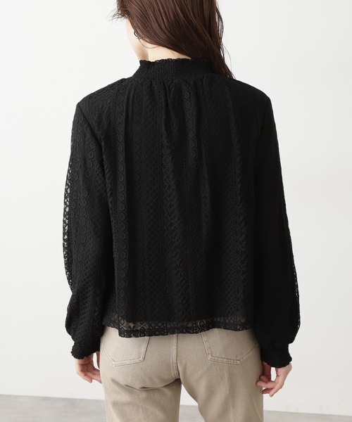 N.(N. Natural Beauty Basic)(エヌエヌナチュラルビューティーベーシック)の「レースシャーリングネックブラウス(シャツ/ブラウス・レディース・ブラック/ホワイト/ブルー・MEDIUM)」の12枚目の写真