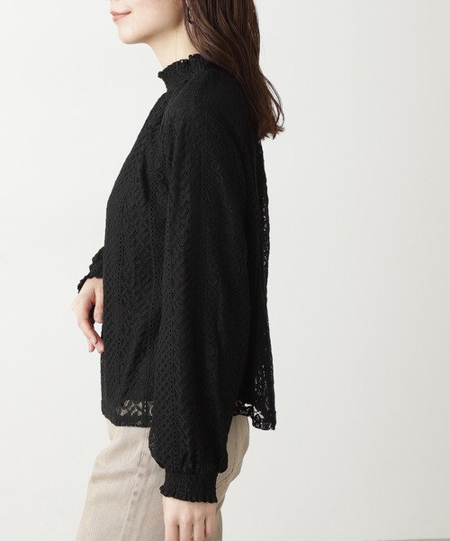 N.(N. Natural Beauty Basic)(エヌエヌナチュラルビューティーベーシック)の「レースシャーリングネックブラウス(シャツ/ブラウス・レディース・ブラック/ホワイト/ブルー・MEDIUM)」の6枚目の写真