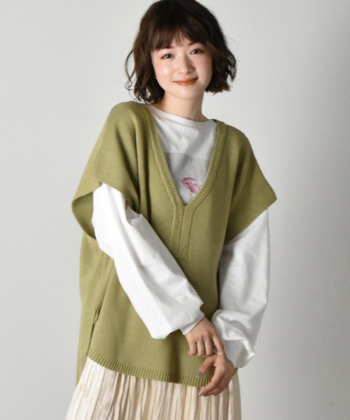 RETRO GIRL（レトロガール）の「ニットカフタンベスト（ベスト・レディース・ライトグレー/オフホワイト/グリーン・FREE）」の3枚目の写真