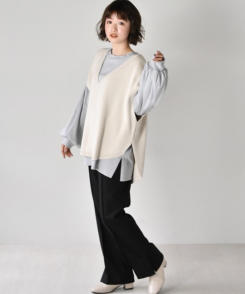 RETRO GIRL（レトロガール）の「ニットカフタンベスト（ベスト・レディース・ライトグレー/オフホワイト/グリーン・FREE）」の4枚目の写真