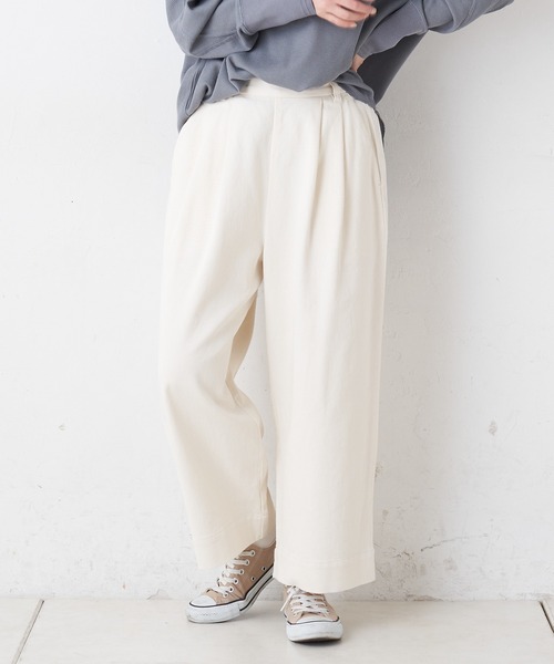 PUAL CE CIN(ピュアルセシン)の「綿麻カツラギストレッチタックパンツ(その他パンツ・レディース・チャコールグレー/アイボリー/ナチュラル・FREE)」の1枚目の写真