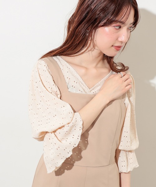 natural couture(ナチュラルクチュール)の「カットレース胸くしゅデザイントップス(Tシャツ/カットソー・レディース・オフホワイト/ベージュ/ラベンダー/ブラック・FREE)」の3枚目の写真