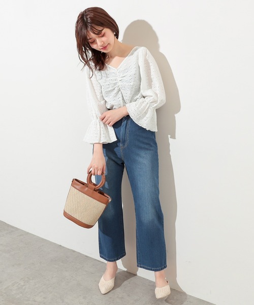 natural couture(ナチュラルクチュール)の「カットレース胸くしゅデザイントップス(Tシャツ/カットソー・レディース・オフホワイト/ベージュ/ラベンダー/ブラック・FREE)」の7枚目の写真