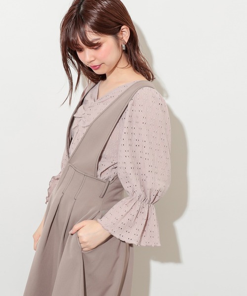 natural couture(ナチュラルクチュール)の「カットレース胸くしゅデザイントップス(Tシャツ/カットソー・レディース・オフホワイト/ベージュ/ラベンダー/ブラック・FREE)」の20枚目の写真