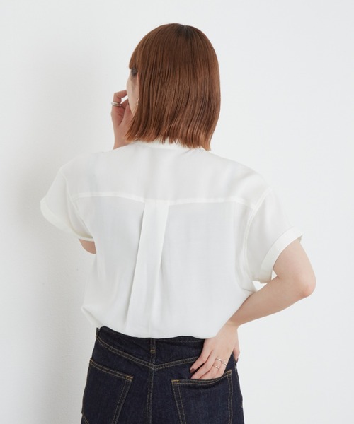 Aunt Marie's（アントマリーズ）の「ボザムピンタックハーフスリーブドレスシャツ（シャツ/ブラウス・レディース・ホワイト/ブラック/ダークグリーン・FREE）」の16枚目の写真