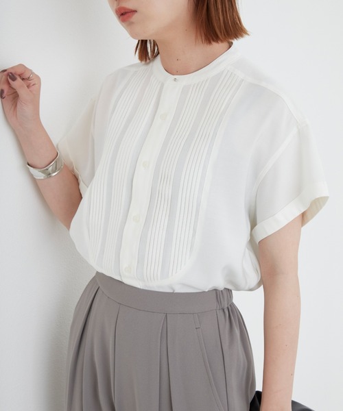 Aunt Marie's（アントマリーズ）の「ボザムピンタックハーフスリーブドレスシャツ（シャツ/ブラウス・レディース・ホワイト/ブラック/ダークグリーン・FREE）」の21枚目の写真