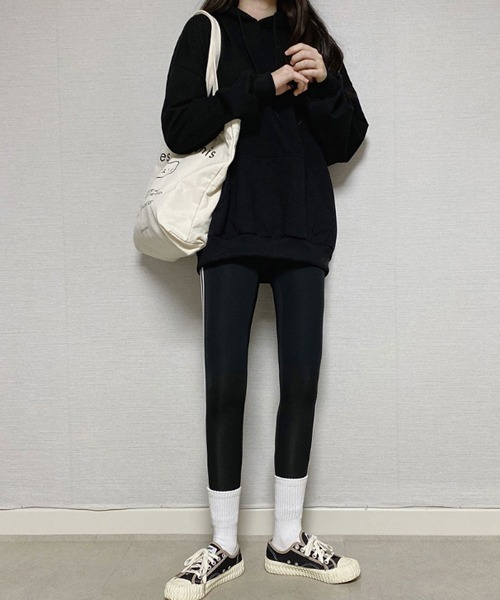 SONA（ソナ）の「SONYUNARA バックプリントフードパーカー（パーカー・レディース・ブラック/カーキ/ブルー/アイボリー・FREE）」の9枚目の写真