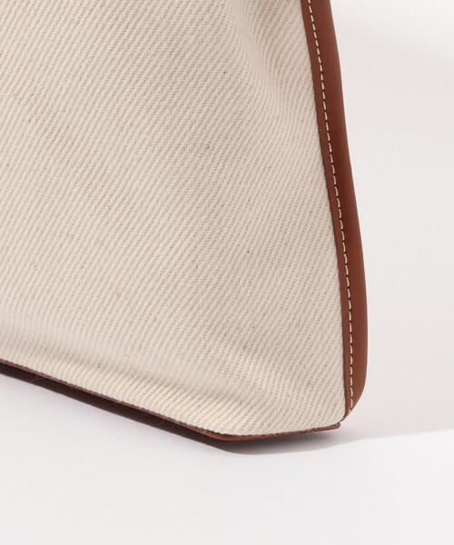 TOMORROWLAND （トゥモローランド）の「The dilettante コットンキャンバス×レザー 2WAYトートバッグ（トートバッグ・メンズ・ホワイト系その他・FREE）」の2枚目の写真