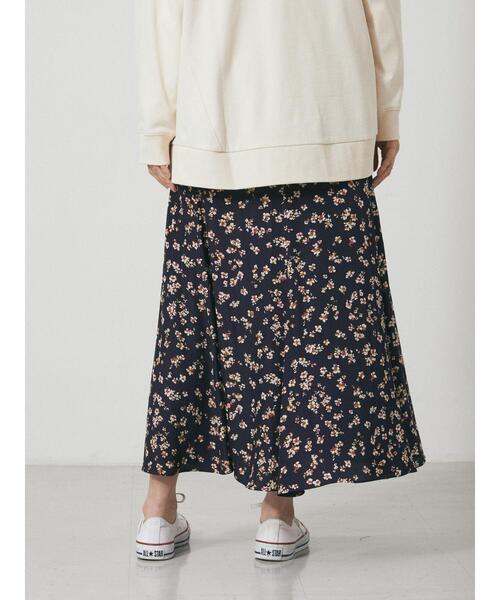 GARAGE OF GOOD CLOTHING（ガレージオブグッドクロージング）の「プリントマーメードスカート　＊（スカート・レディース・パープル・FREE）」の9枚目の写真