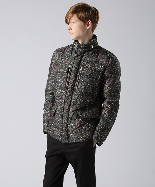 Paul Smith（ポールスミス）の「STIPPLED COLOR PRINT M-65 DOWN