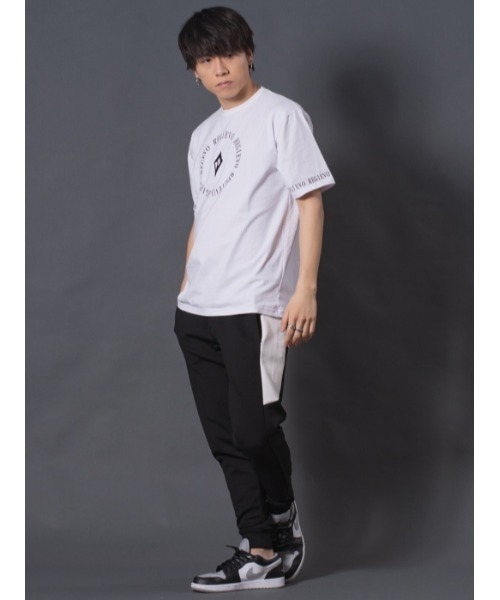 REGIEVO（レジエボ）の「REGIEVO サークルロゴTシャツ（Tシャツ/カットソー・メンズ・ホワイト/ブラック・M/L/XL）」の6枚目の写真