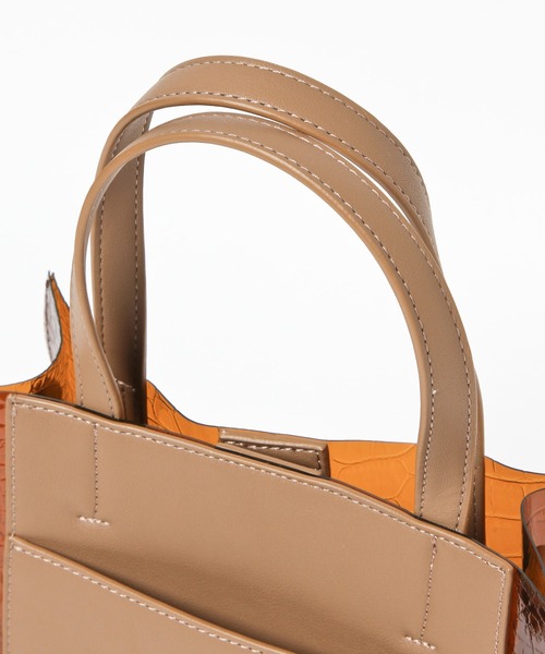 Heather（ヘザー）の「ポケットＰＶＣバッグ　950514（ショルダーバッグ・レディース・ホワイト系/ブラウン系・ONE SIZE）」の14枚目の写真