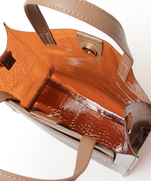 Heather（ヘザー）の「ポケットＰＶＣバッグ　950514（ショルダーバッグ・レディース・ホワイト系/ブラウン系・ONE SIZE）」の10枚目の写真