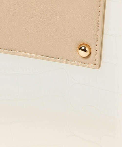 Heather（ヘザー）の「ポケットＰＶＣバッグ　950514（ショルダーバッグ・レディース・ホワイト系/ブラウン系・ONE SIZE）」の11枚目の写真