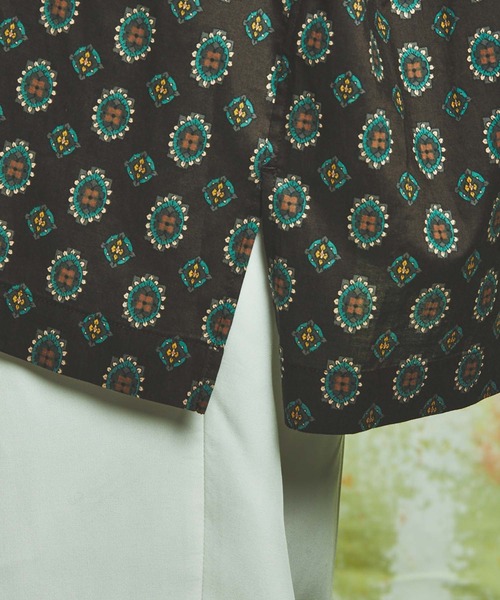 MAISON SPECIAL（メゾンスペシャル）の「《ユニセックスアイテム》小紋柄エクストラプライムオーバーショートスリーブオープンカラーシャツ 【MAISON SPECIAL/メゾンスペシャル】（シャツ/ブラウス・メンズ・オフホワイト/ベージュ/ブラック/ブルー・0/1/2）」の10枚目の写真