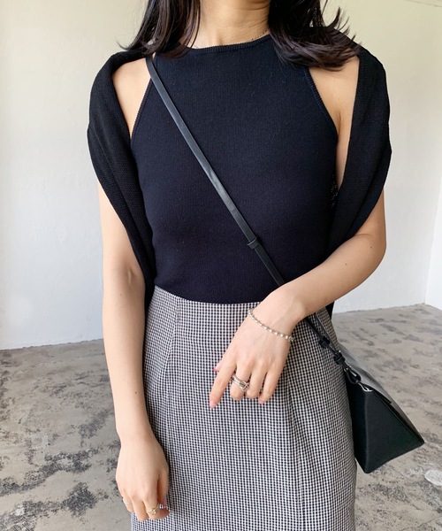 LIAN(リアン)の「アメスリニットプルオーバー(その他トップス・レディース・ブラック/ベージュ/ブラウン/アイボリー・FREE)」の1枚目の写真