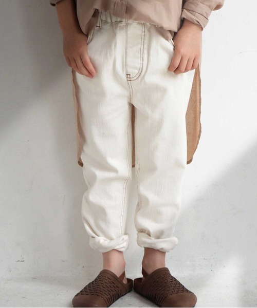 antiqua（アンティカ）の「幅広いテイストに合う◎ホワイトデニム（デニムパンツ・キッズ・オフホワイト・4/3）」の2枚目の写真