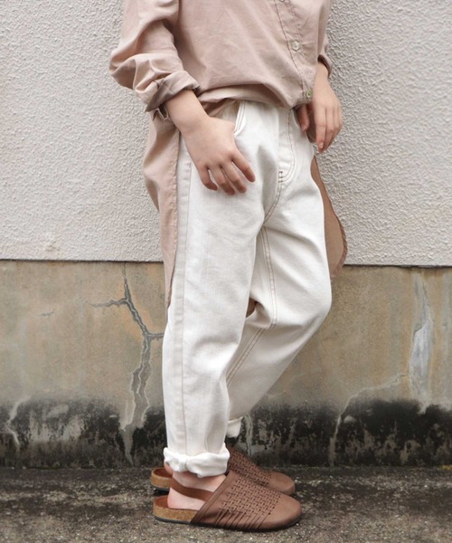 antiqua（アンティカ）の「幅広いテイストに合う◎ホワイトデニム（デニムパンツ・キッズ・オフホワイト・4/3）」の4枚目の写真
