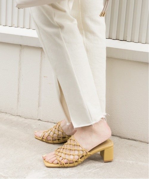 RANDA(ランダ)の「ソフト メッシュ編みミュールサンダル(サンダル・レディース・ブラウン/イエロー/アイボリー・LL/S/M/L)」の8枚目の写真